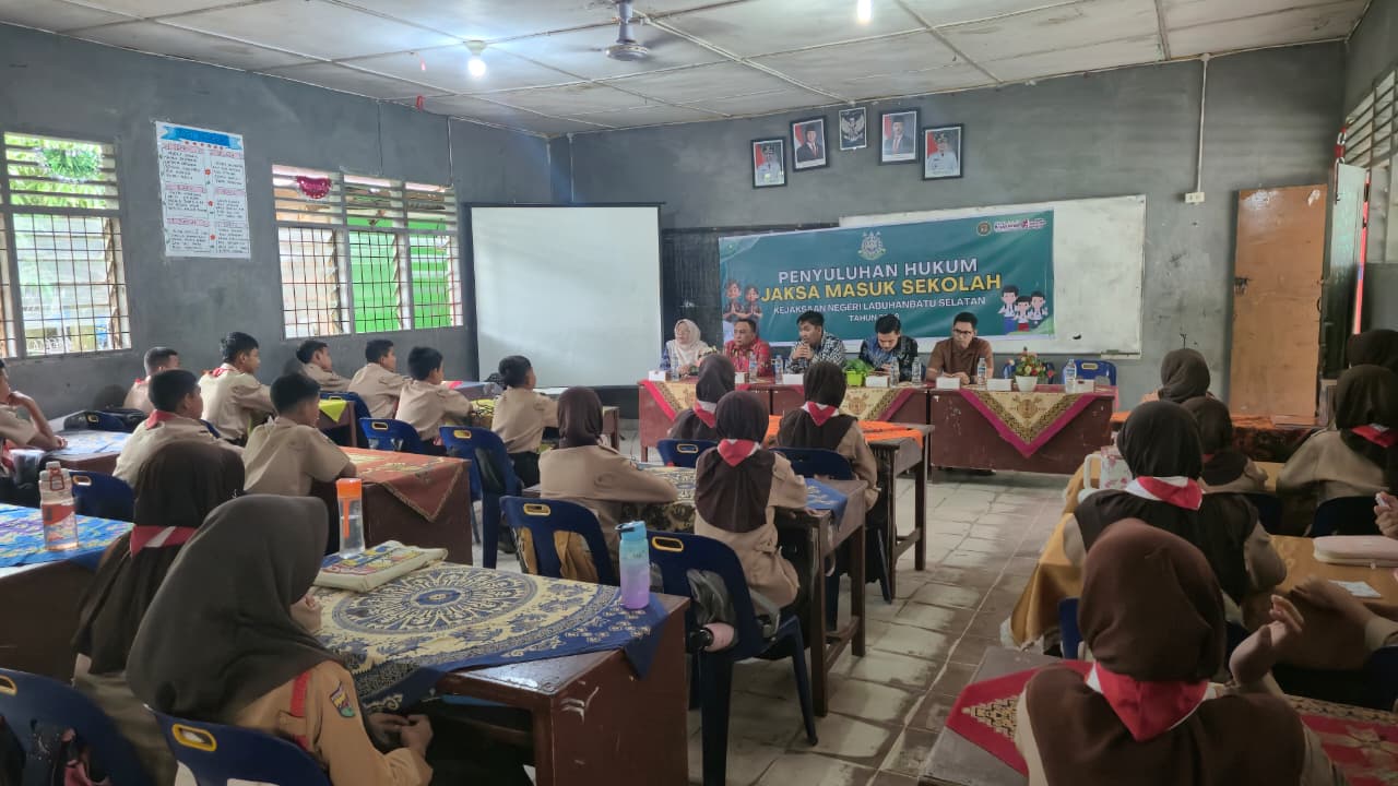 Kegiatan Jaksa Masuk Sekolah (JMS) Tahun 2026 di SMP Negeri 2 Kotapinang