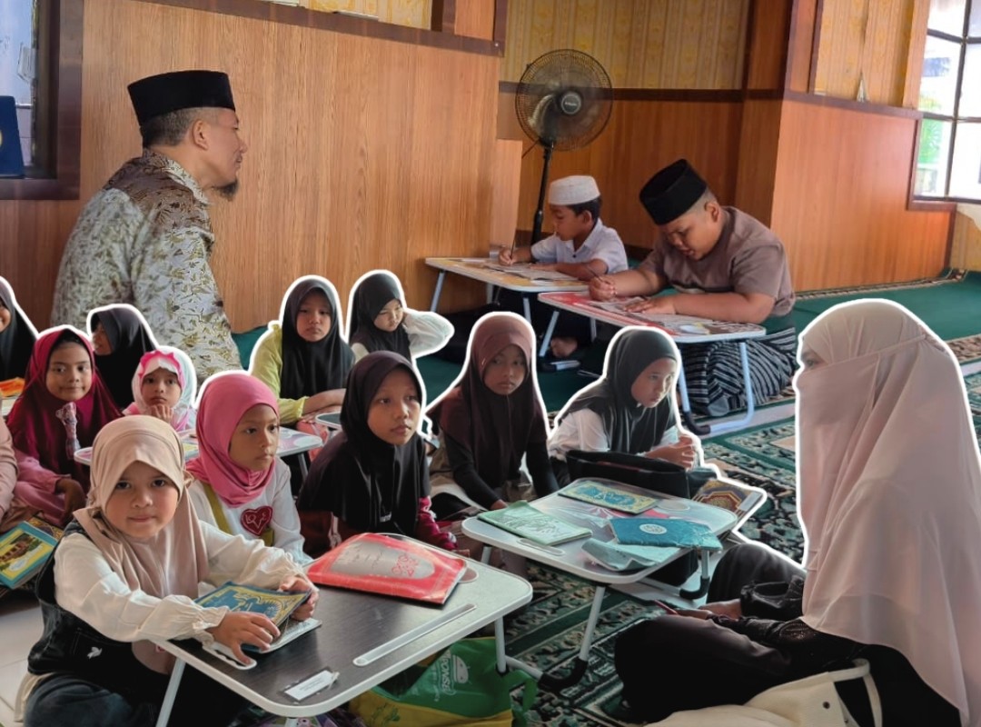 Kegiatan Taman Baca Al-Qur’an di Mushollah Al-kautsar Kejaksaan Negeri Labuhanbatu Selatan