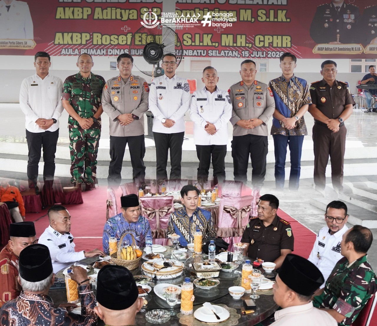 Kenal Pamit Kapolres Labuhanbatu Selatan yang bertempat di Pendopo Rumah Dinas Bupati Labuhanbatu Selatan