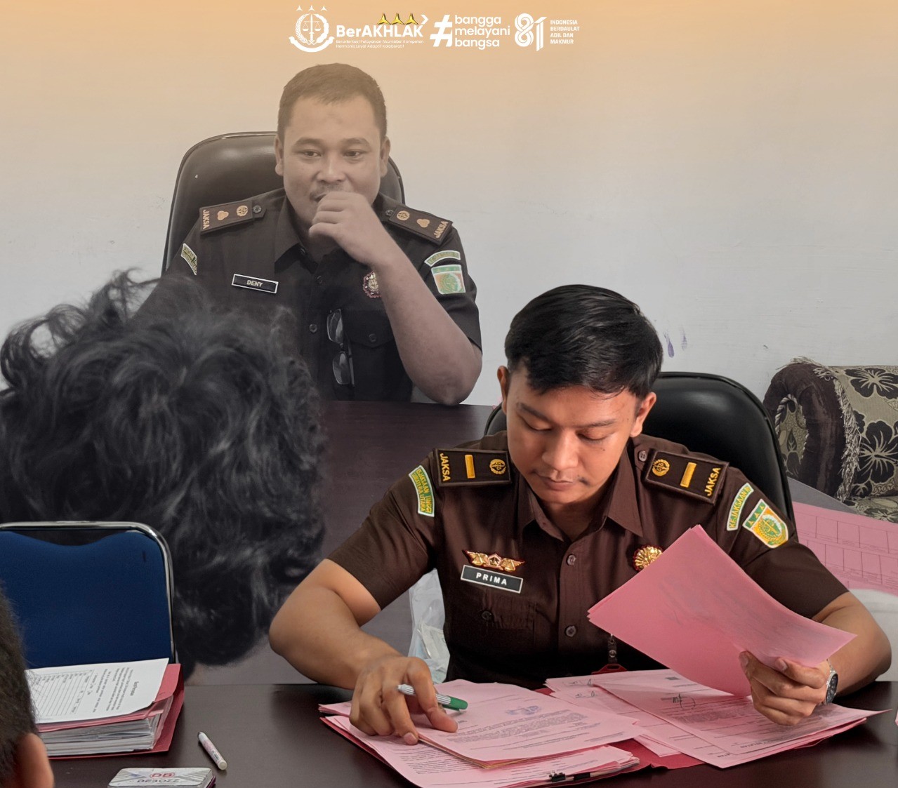 Penyerahan Para Tersangka dan Barang Bukti (Tahap II) Tindak Pidana Umum oleh Penyidik Polres Labuhanbatu Selatan