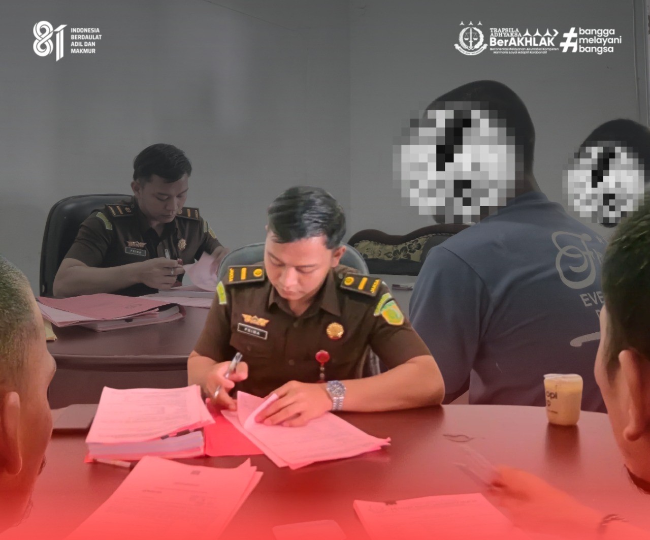 Penyerahan Para Tersangka dan Barang Bukti (Tahap II) Tindak Pidana Umum oleh Penyidik Polres Labuhanbatu Selatan kepada Jaksa Penuntut Umum pada Kejaksaan Negeri Labuhanbatu Selatan