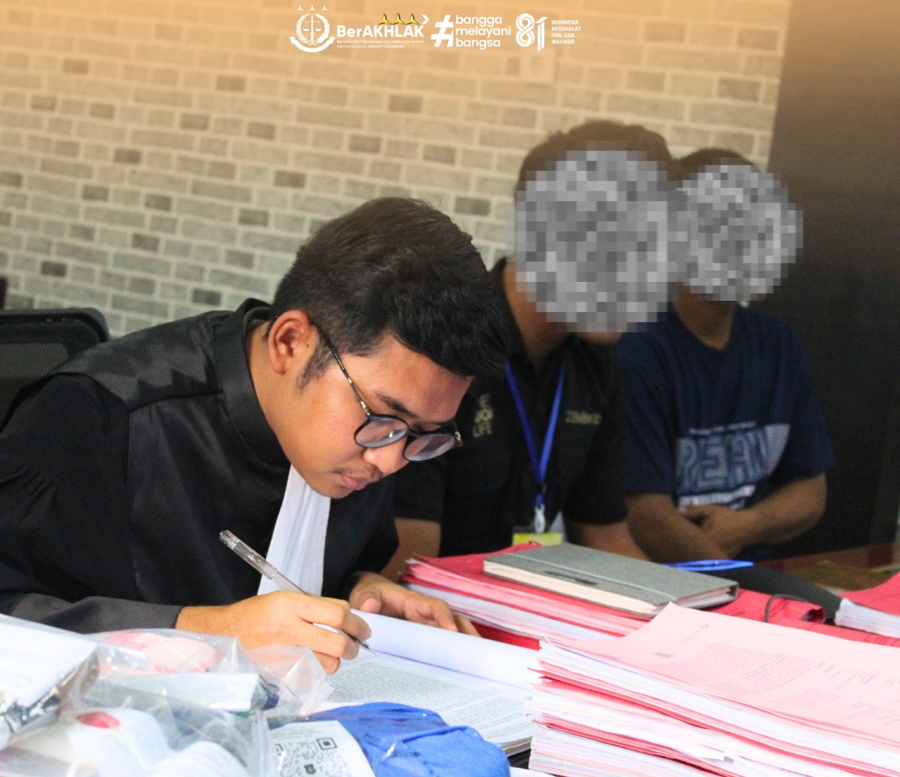 Sidang Tindak Pidana Umum pada Kejaksaan Negeri Labuhanbatu Selatan secara daring (online)